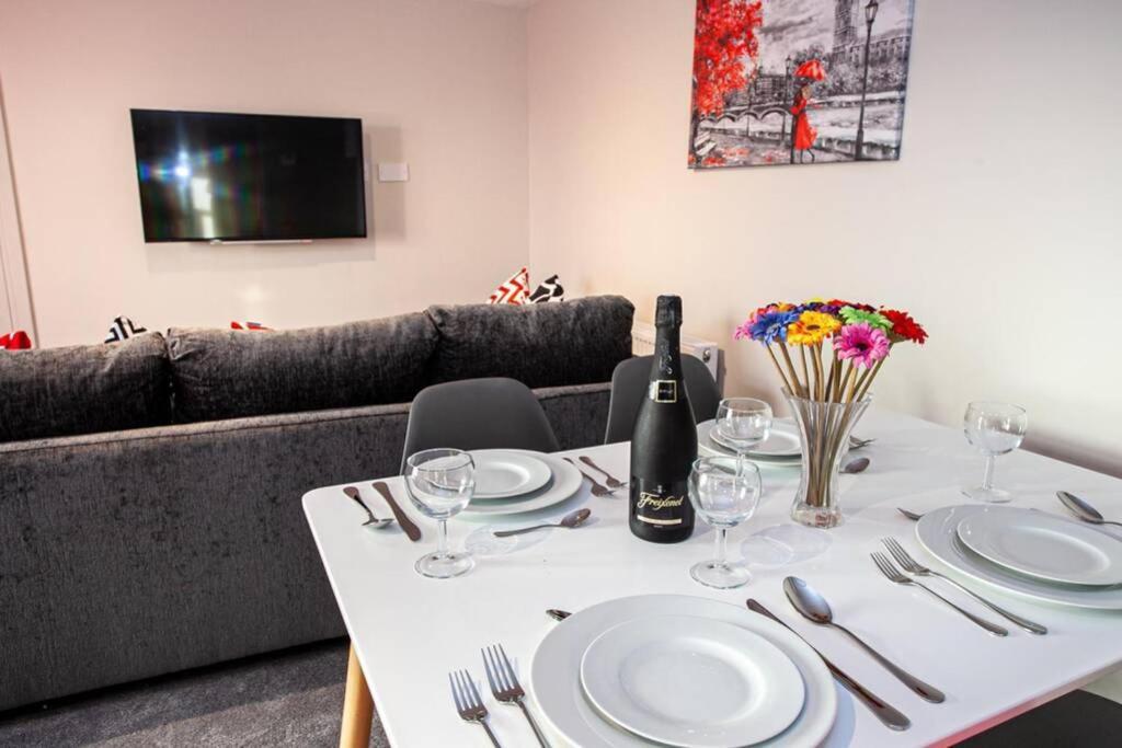 Fabulous Newly Refurbished Apartment - Great Links Бери Экстерьер фото