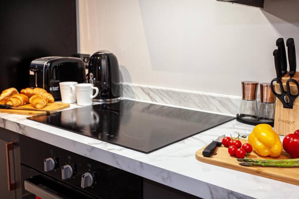 Fabulous Newly Refurbished Apartment - Great Links Бери Экстерьер фото